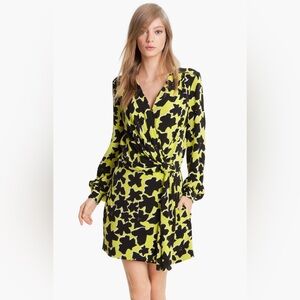 Diane Von Furstenberg Black and Yellow Long Sleeve Dress